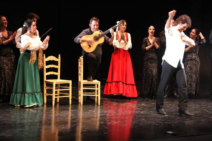 El Ballet Flamenco de Granada estrenó con éxito anoche  en Almuñécar su espectáculo 'Carmen